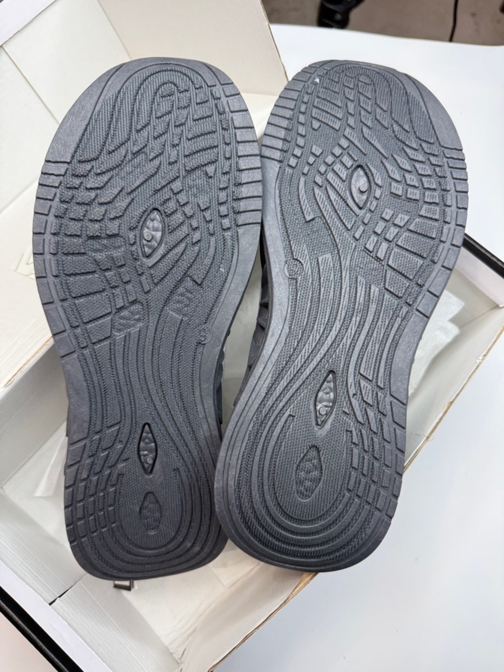 Akademiks Men's Fit Fashion Sneakers- Size 9M - Picture 9 of 10